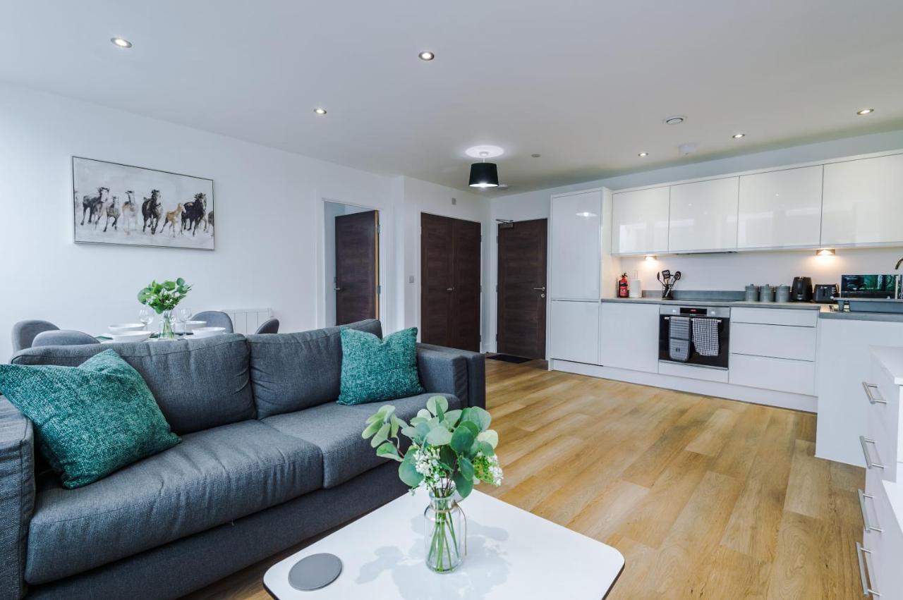 New! Stylish 2-Bed Apartment In Manchester By 53 Degrees Property - Amazing Location, Ideal For Small Groups - Sleeps 4! Exterior foto